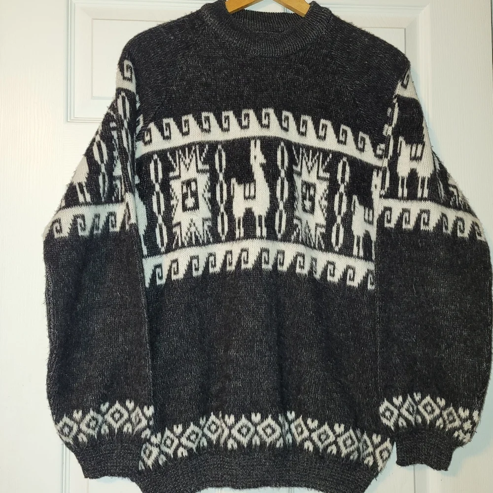 Alpaca Crewneck Sweater Men's Size Large Gray‎ White Aztec Chunky Fuzzy